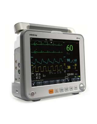 Patient monitor 5 parameters 15" image 1