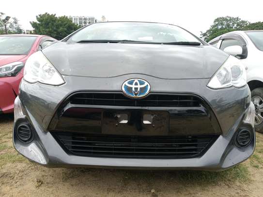 Toyota Aqua (hybrid) for sale in kenya image 1