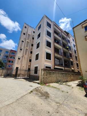 Serviced 1 Bed Apartment with En Suite at Mtambo image 10