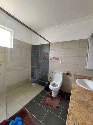 3 Bed Apartment with En Suite in Riverside image 18