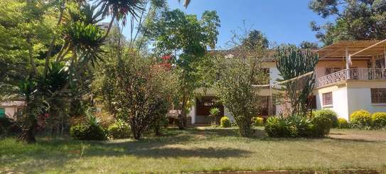 5 Bed House with En Suite in Kileleshwa image 1