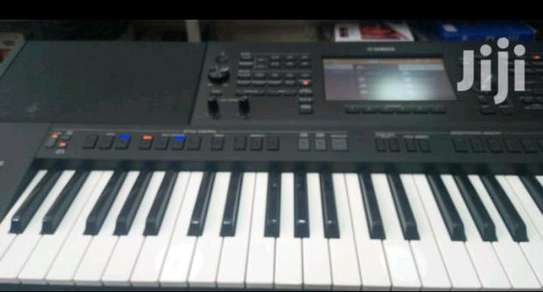Yamaha Psr- 5X700 Keyboard Touch Screen image 2