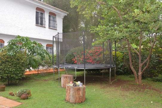 5 Bed Townhouse with En Suite in Lower Kabete image 8