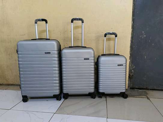 Suitcase traveling bag image 3