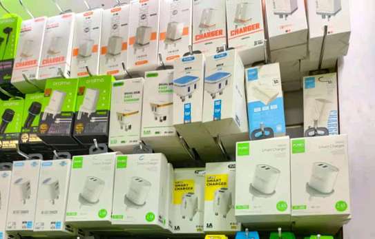 punex Chargers in wholesale image 1
