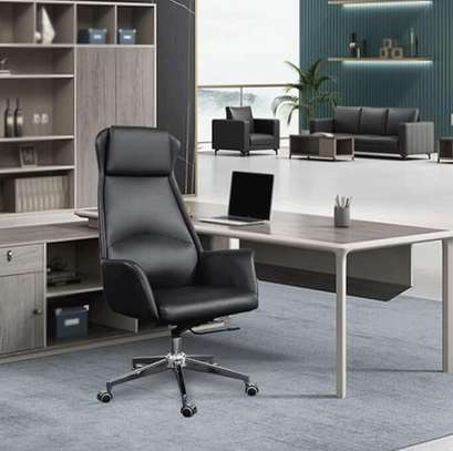 Ergonomic Luxury Office Chair – Executive PU Leather image 5
