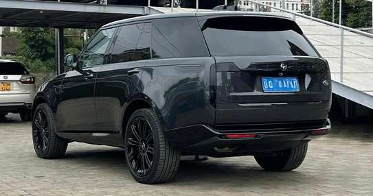 Range Rover Vogue 2023 Metallic grey image 3