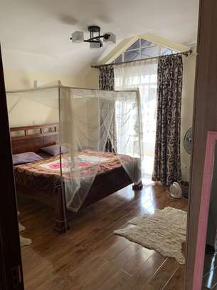 Furnished 2 Bed Apartment with En Suite at Hatheru Rd image 3