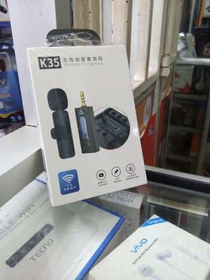 Wireless Microphone Portable Mini Lapel Microphones Set Plug image 1