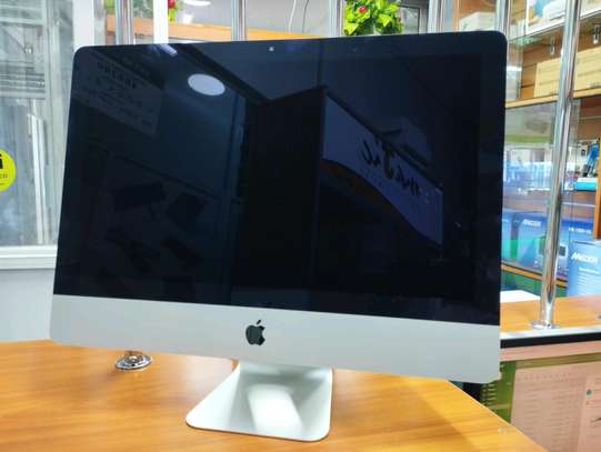 iMac all in one image 1