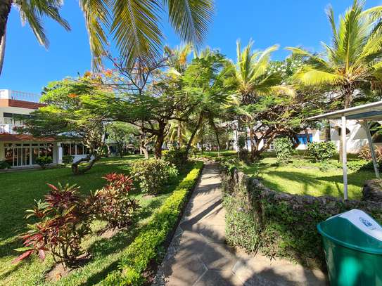 2 Bed Apartment with En Suite in Nyali Area image 28