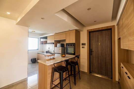 Serviced 3 Bed Apartment with En Suite in Riverside image 4