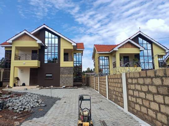 5 Bed House with En Suite in Gikambura image 1