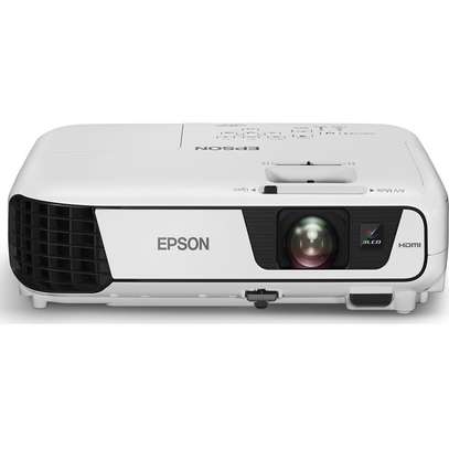 Epson EB-X51 data projector Portable projector image 1