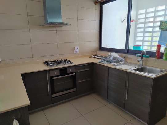 Furnished 3 Bed Apartment with En Suite in Bamburi image 5