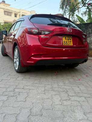 Mazda Axela 2017 Petrol image 5