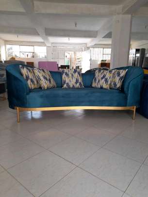 3 seater curved sofa ready made image 1
