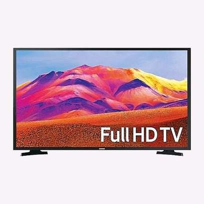 Samsung 32 Full HD HDR Smart TV 32T5300 image 1