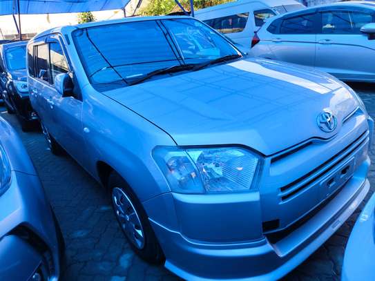 Toyota Succeed F-xtra 2018 4power window image 2