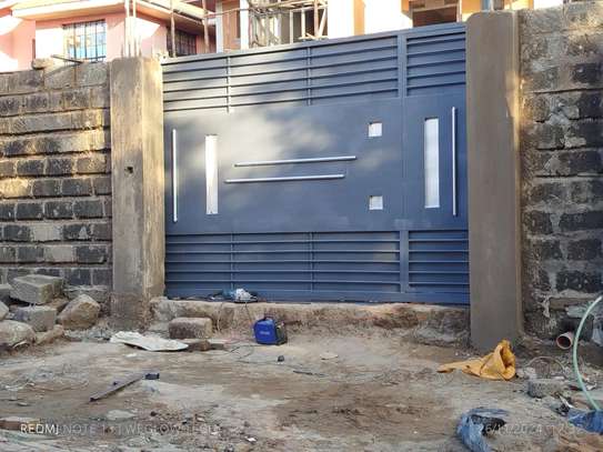 Sliding gates image 10