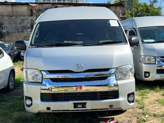 TOYOTA HIACE MANUAL DIESEL (we accept hire purchase) image 3