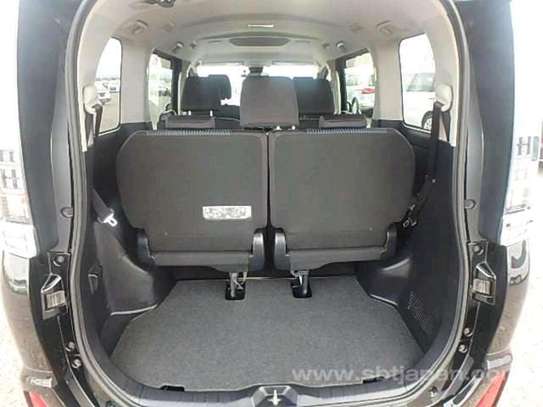 Toyota Voxy Cars For Sale In Kenya image 5