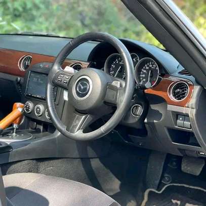 2014 Mazda mx-5 Miata convertible image 6