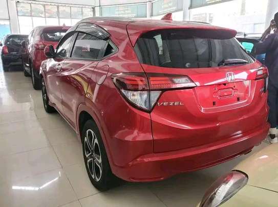HONDA VEZEL 2017MODEL. image 4