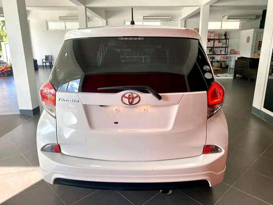 Toyota Ractis 2016 image 3