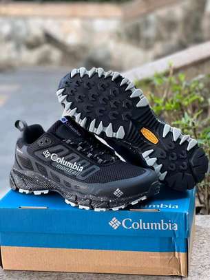 columbia sneakers image 1
