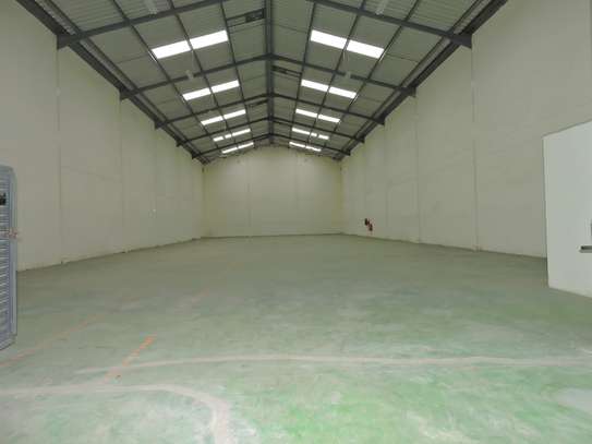 8,720 ft² Warehouse with Parking in Athi River image 5