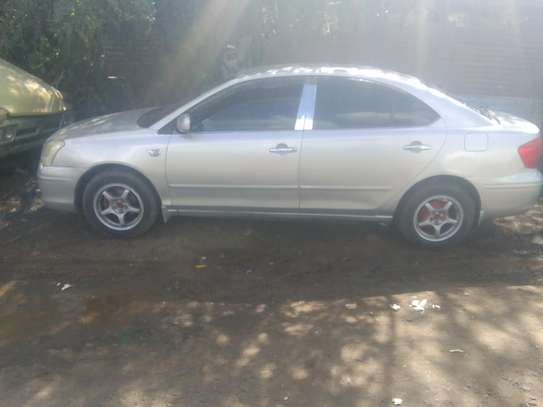 CLEAN WELL MAINTAINED TOYOTA PREMIO image 6