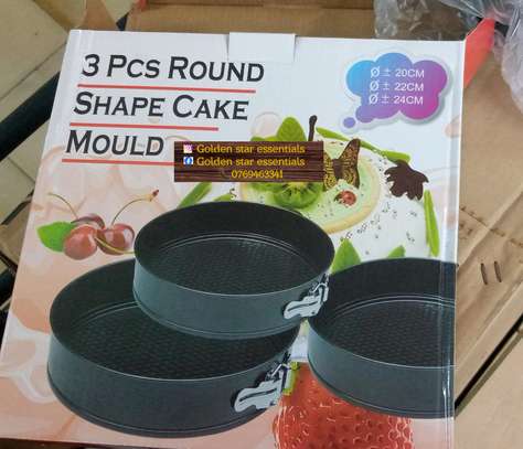 3pcs baking tins image 1