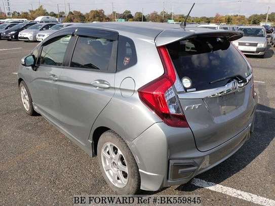 HONDA FIT HYBRID FULLY LOADED (MKOPO ACCEPTED) image 5