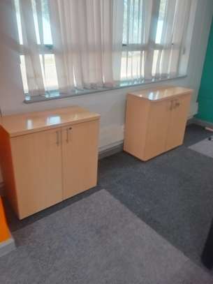 Office furniture image 3