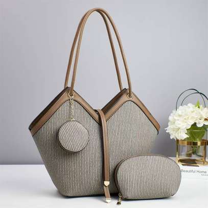 Stylish Ladies Tote Bag Set with Purse & Coin Wallet image 3