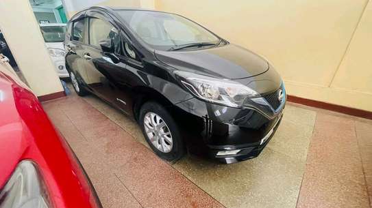Nissan note Medalist e power 2019model image 11