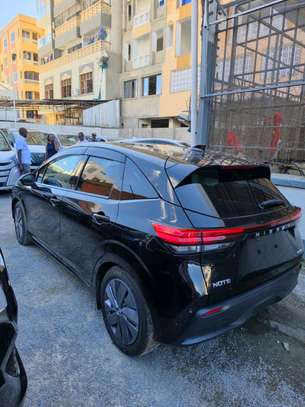 Nissan note E-power image 10