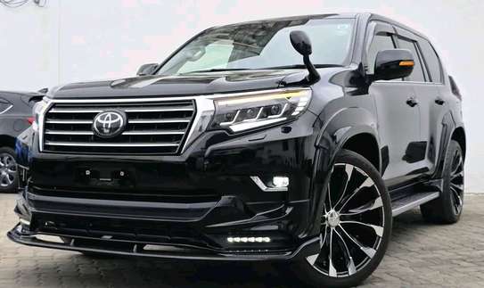 TOYOTA LANDCRUISER PRADO TX.L 2019MODEL SUNROOF DIESEL image 11