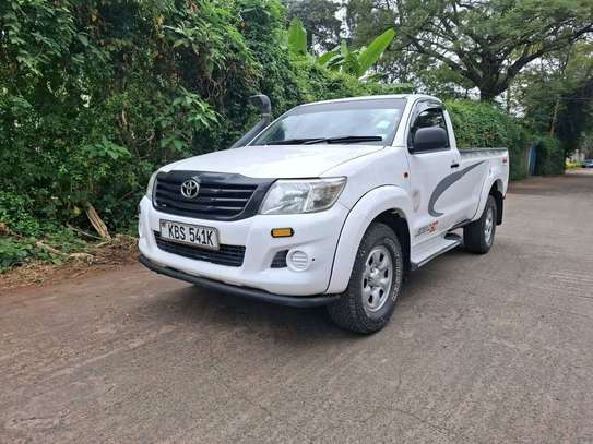 TOYOTA HILUX SINGLE CAB LOCALLY ASSEMBLED 4WD OPTIONAL 2013 image 5