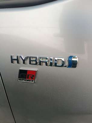 Toyota vitz GR hybrid 2019 image 5