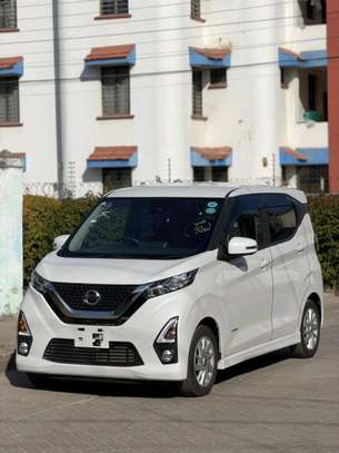 Nissan dayz image 3