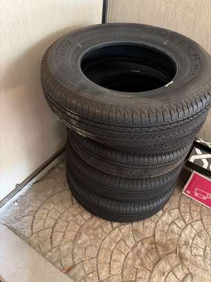 Selling hardly used Suzuki jimny tires (x5) image 2