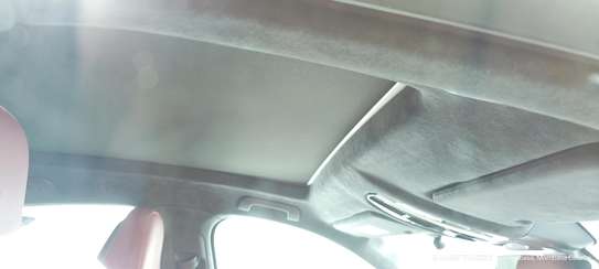 Porsche Cayenne Turbo 2019 Silver image 5