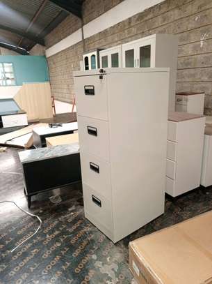 Four drawer cabinet image 3