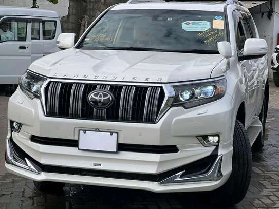 TOYOTA LANDCRUISER PRADO TX.L 2020MODEL SUNROOF PETROL image 12