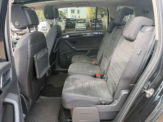 Volkswagen Touran Sunroof 2019 image 7