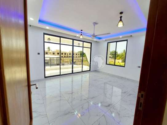 3 Bedroom Luxury Home On 1/8 Acre For Sale In Mtwapa, Coast image 10
