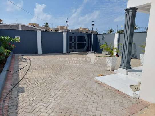 3 Bedroom Luxury Home On 1/8 Acre For Sale In Mtwapa, Coast image 13