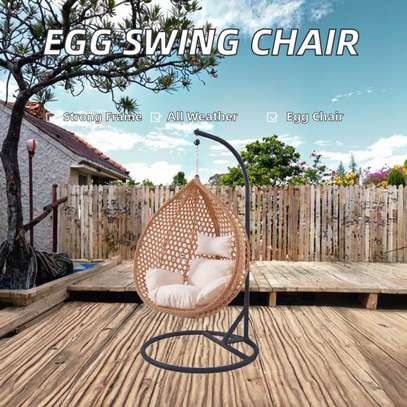Outdoor Chair; Outdoor Hanging Chair in Masimba image 2